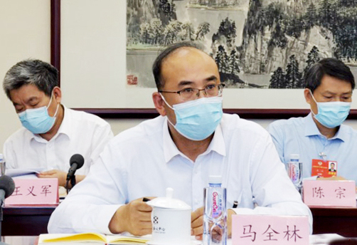 【代表委員說(shuō)·治沙】馬全林委員：加大沙區(qū)、山區(qū)與鄉(xiāng)村綠化支持力度