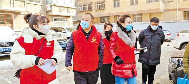 【新春走基層】解決雞毛蒜皮 感受社區(qū)“微幸?！?>
        </a><em>【新春走基層】解決雞毛蒜皮 感受社區(qū)“微幸?！?/em></li>
    <li><a  target=