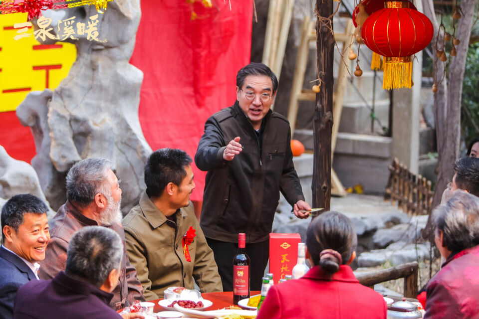 還原鄉(xiāng)味，留住鄉(xiāng)愁，《三泉溪暖》定檔央一