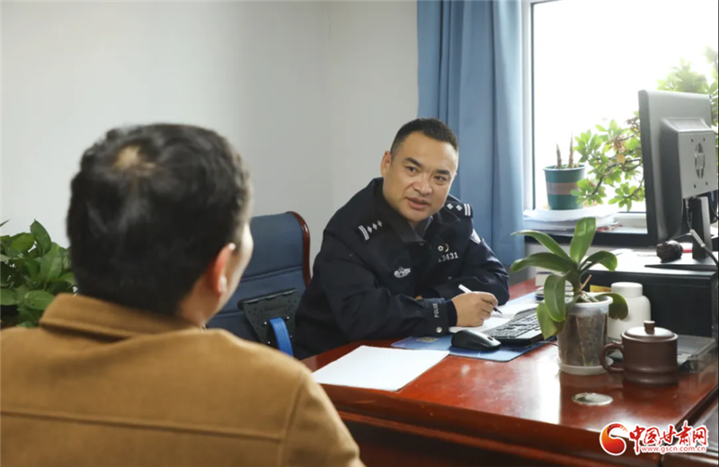 導(dǎo)演車禍騙保 蘭州兩男子被刑拘